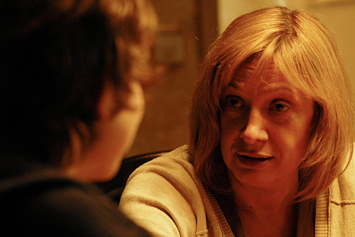 �������